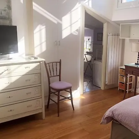 Lovely Independent Mini-apartment In 罗马